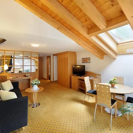 Alpine Perren Szálloda 3*