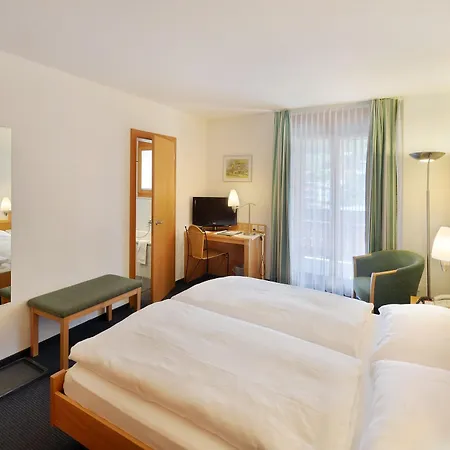 Alpine Perren Hotel 3*