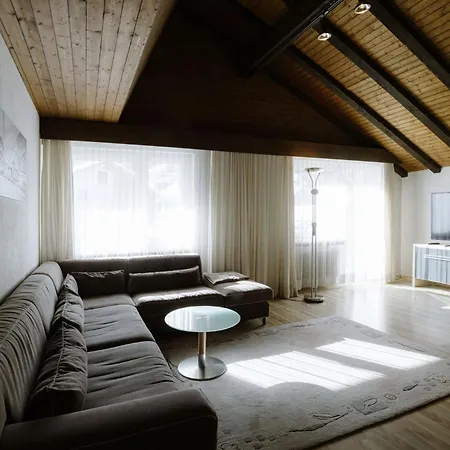 Alpine Perren Hotel