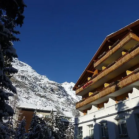 Szálloda Alpine Perren