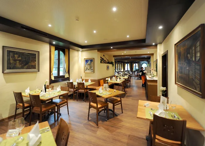 Hotel Alpine Perren 3*