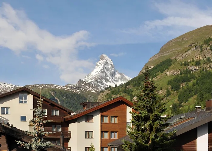 Szálloda Alpine Perren