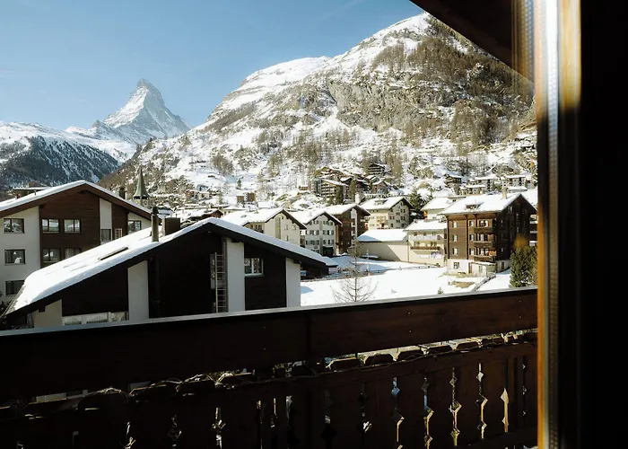 Alpine Perren Hotel 3*