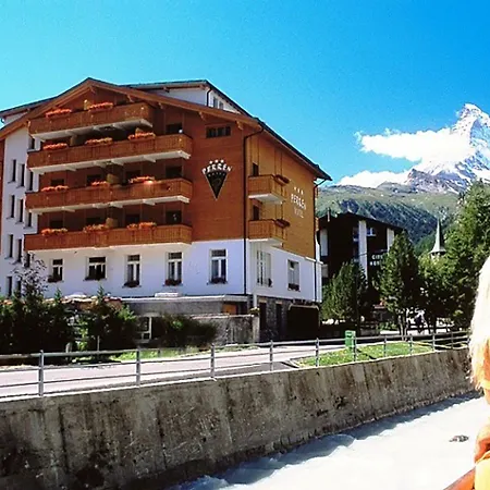 Hotel Alpine Perren 3*