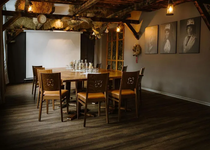 Alpine Perren Hotel 3*